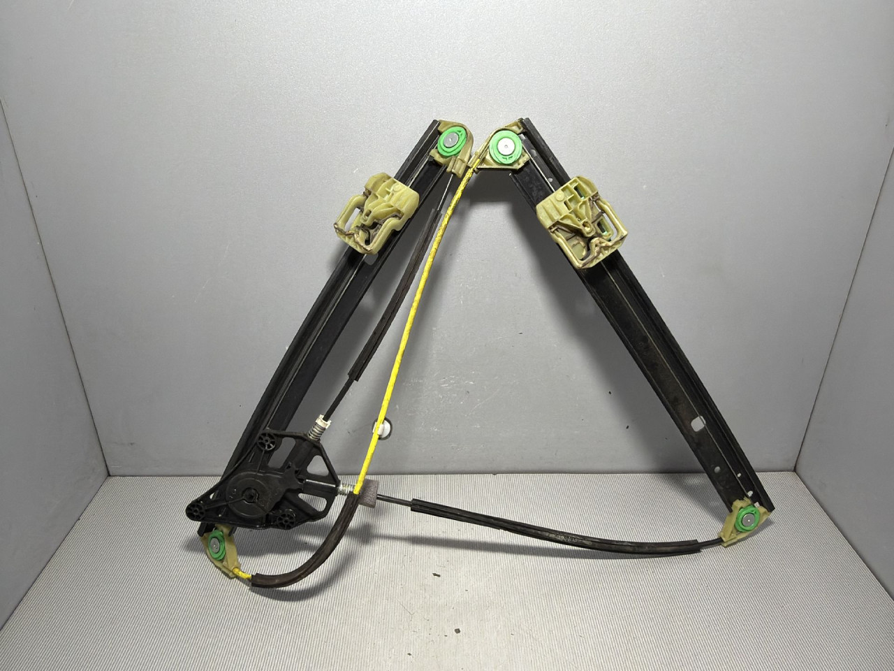 DIJELOVI ELEKTRO PODIZAC STAKLA AUDI Q3 > 11-15 2.0 8U0837462