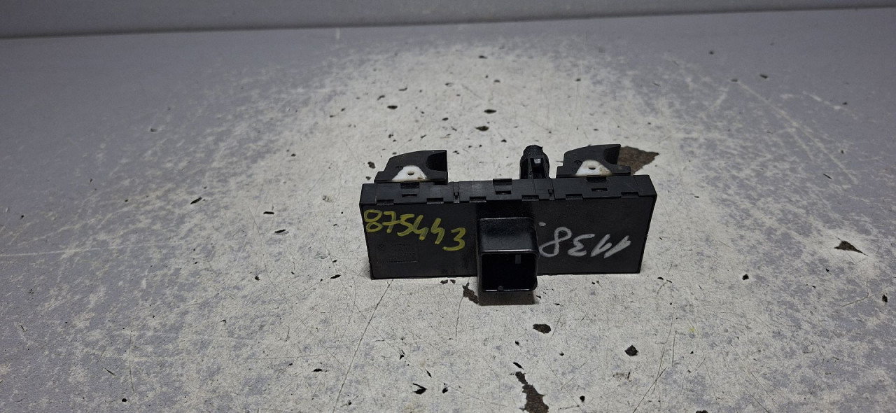 DIJELOVI PREKIDACI PROZORA VW TIGUAN > 07-11 2.0 1K4959857B