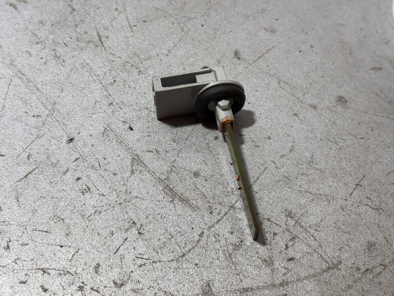 SENZOR TEMPERATURE VW TIGUAN > 11-15 4B0820539