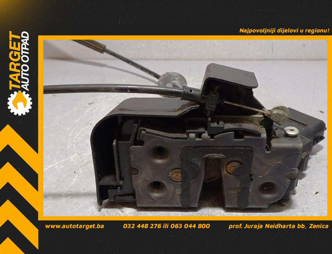 DIJELOVI BRAVA VRATA FORD FOCUS > 05-07 3M5AR21812AK