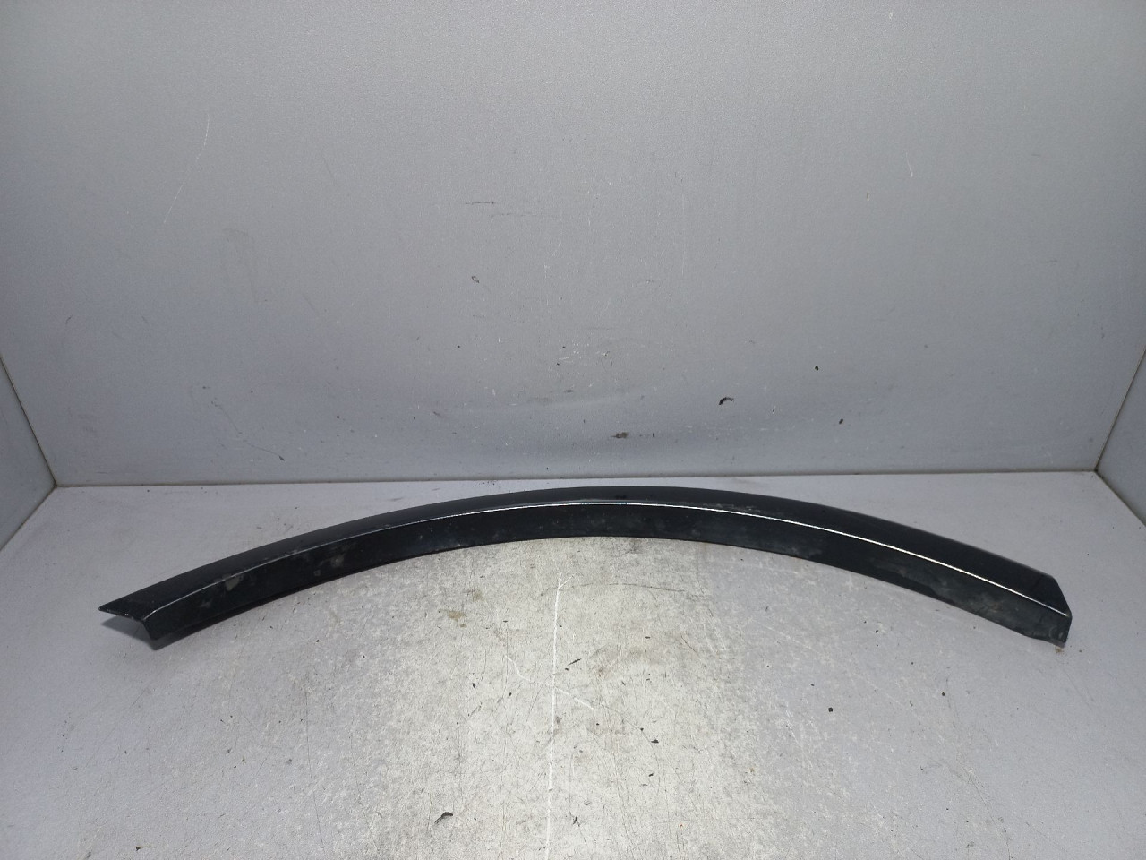 DIJELOVI RUB BLATOBRANA AUDI Q7 > 15-19 4M0853818E