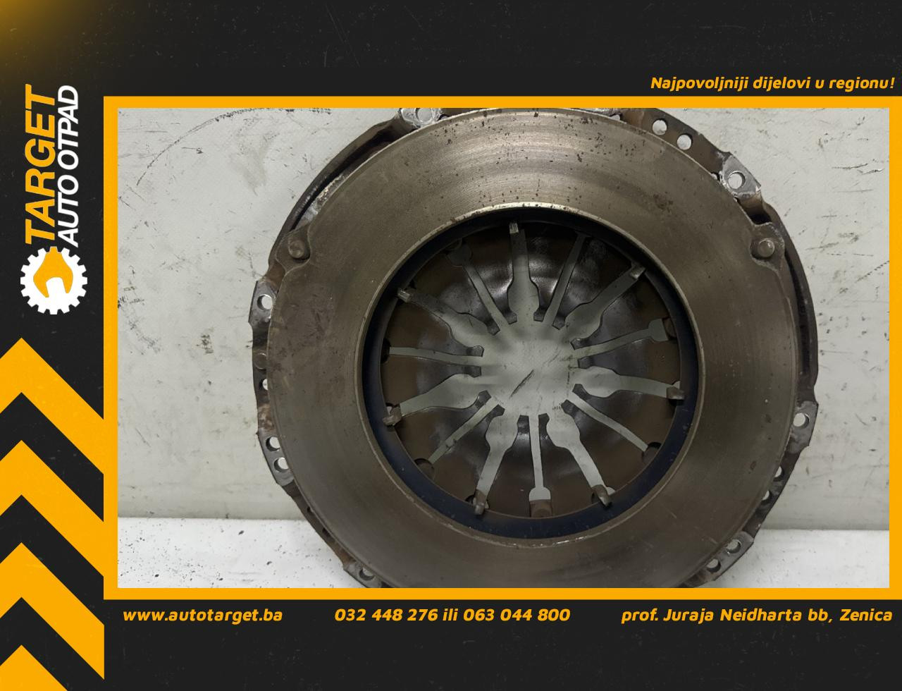 DIJELOVI KORPA DACIA DUSTER > 10-13 1.5 8200889321