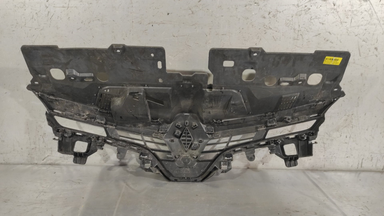 DIJELOVI RESETKA BRANIKA RENAULT CLIO > 12-16 622563184R