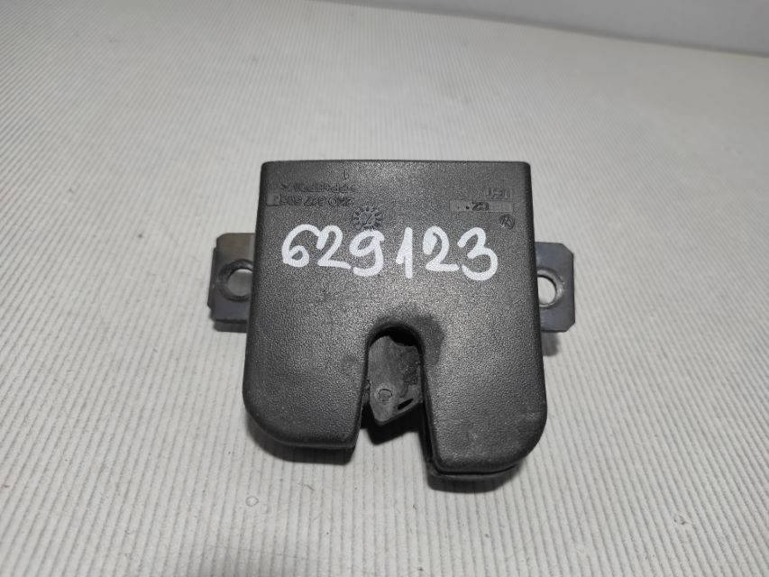 DIJELOVI BRAVA GEPEKA VW CADDY > 03-10 2K0827505J
