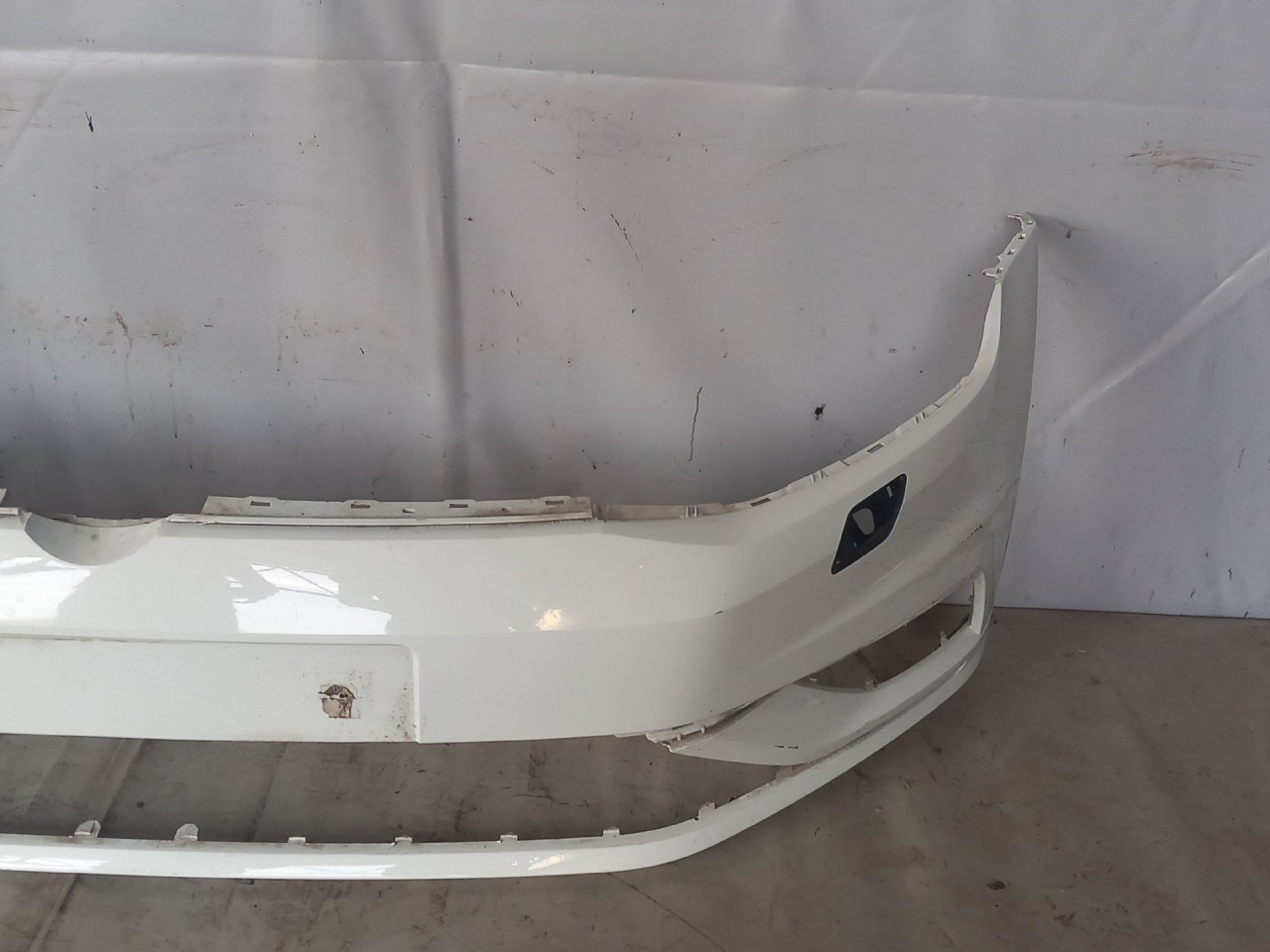 DIJELOVI BRANIK VW GOLF 7 > 12-16 5G0807221