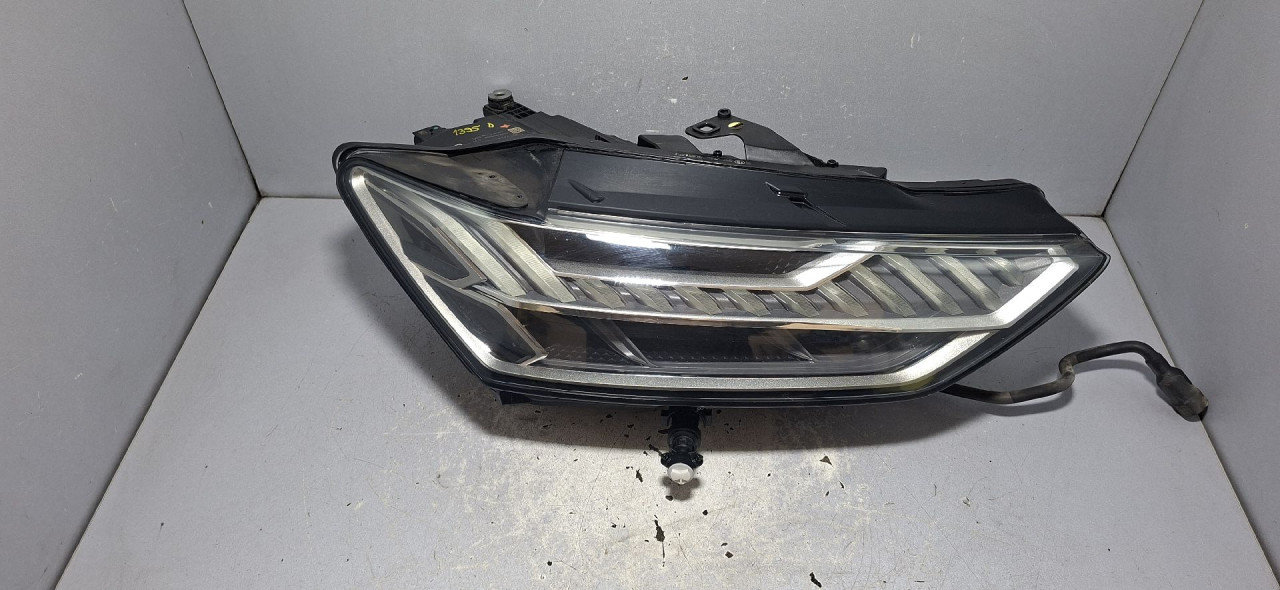 DIJELOVI FAR AUDI A7 > 18- 3.0 4K8941036A