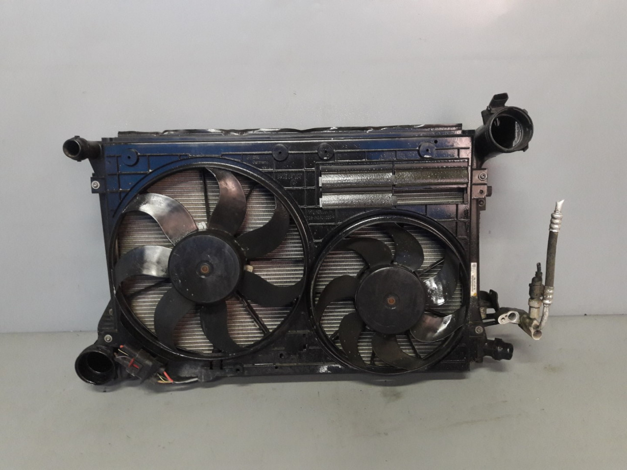 INTERKULER VW CADDY > 03-10 1K0145803AL 1K0145803AL