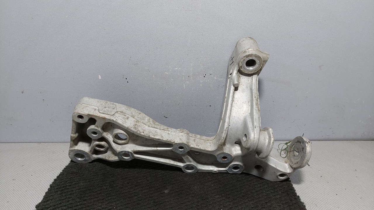 DIJELOVI NOSAC LAFETE VW GOLF 6 > 08-12 1K0199296E