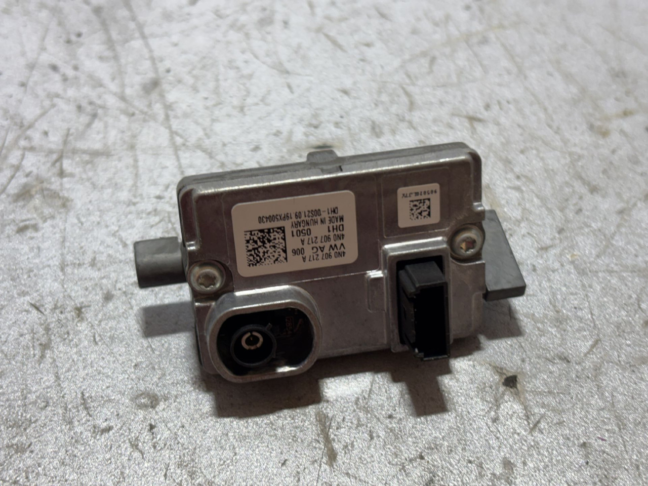 DIJELOVI KAMERA AUDI A6 4K > 18- 4N0907217A