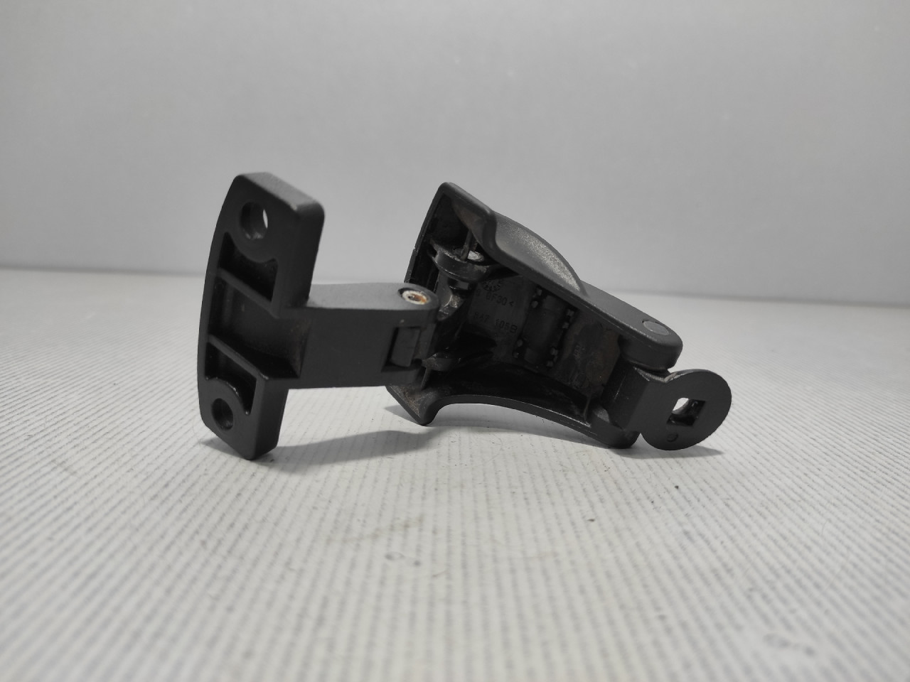 DIJELOVI BAGLAMA VW UP > 12-16 1S4847105B
