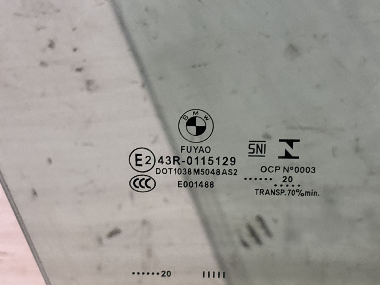 DIJELOVI STAKLO BMW X5 (G05) > 18-