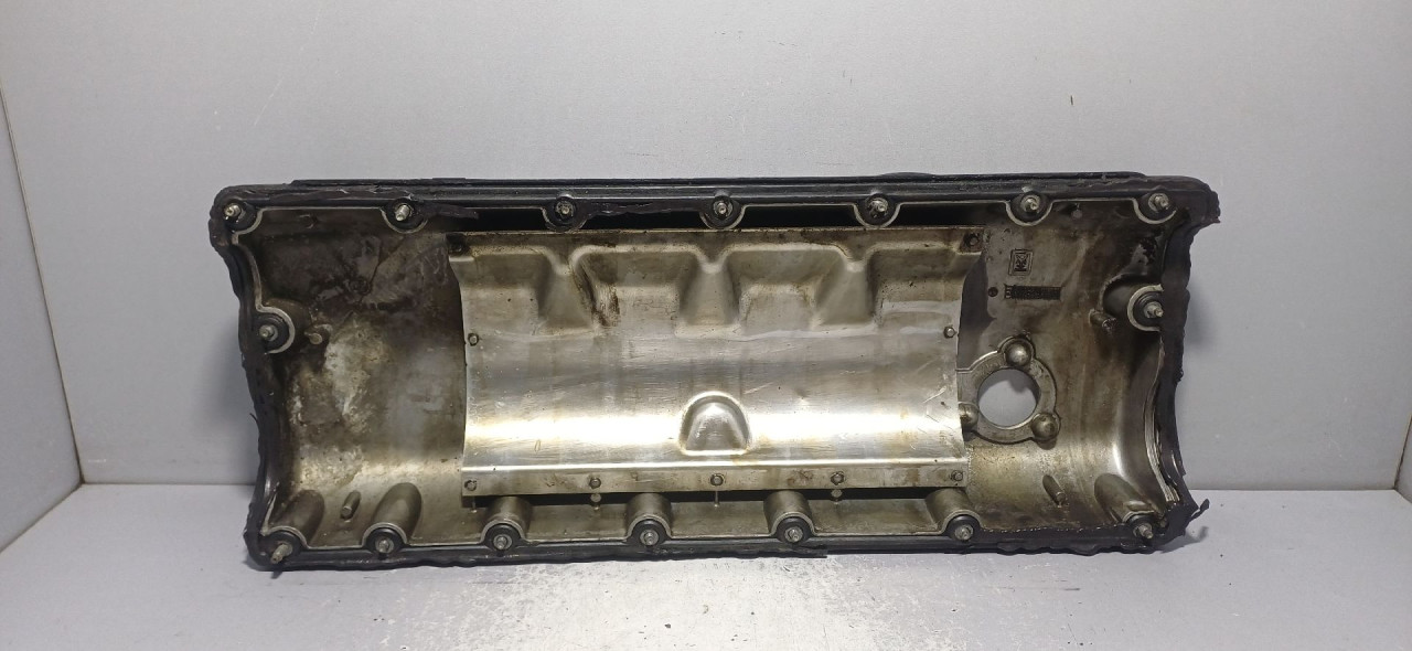 DIJELOVI DEKLO VW T5 > 03-09 070103469A