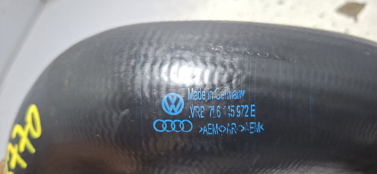 DIJELOVI CRIJEVO INTERKULERA AUDI Q7 (4L) > 06-09 3.0 7L6145972E