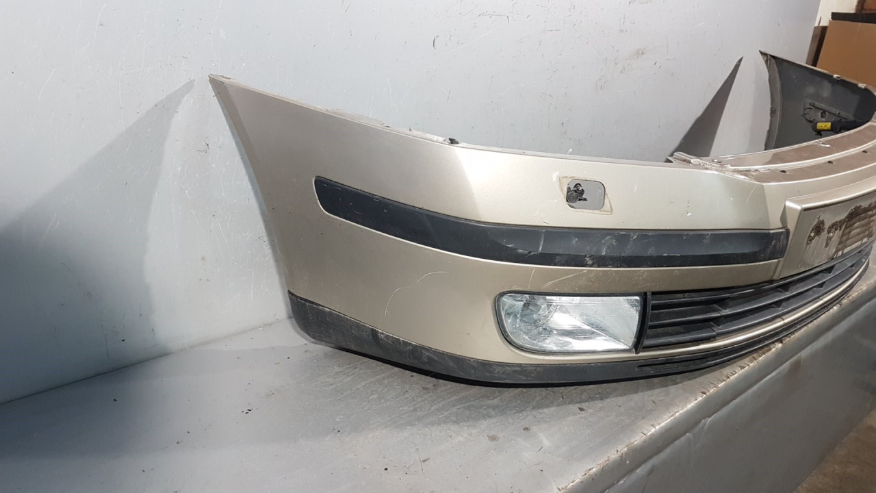 DIJELOVI BRANIK SKODA OCTAVIA > 04-08 1Z0807221
