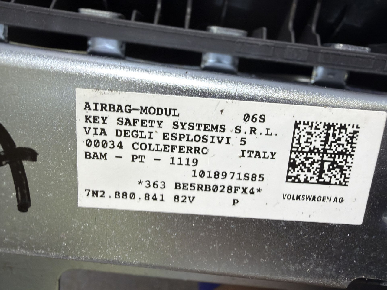 DIJELOVI AIRBAG NOGU VW SHARAN > 10- 2.0 7N2880841