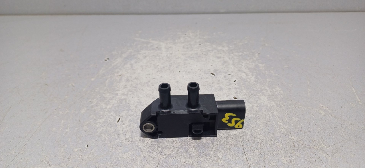 DIJELOVI SENZOR PRITISKA VW PASSAT B8 > 14-19 2.0 0986280715