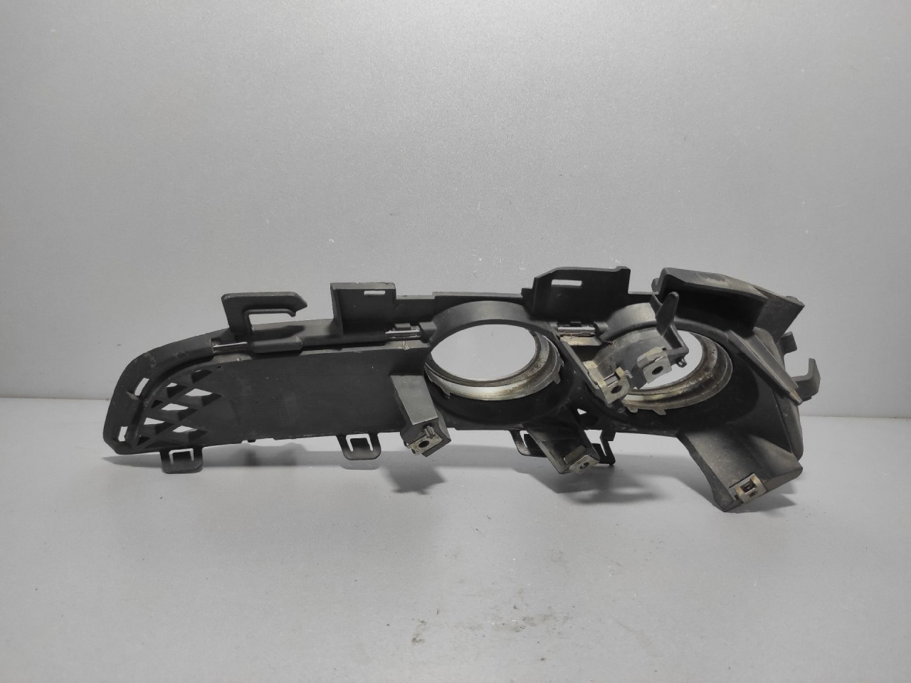 PLASTIKA BRANIKA MERCEDES E KLASA (C207/A207) > 09-13 A