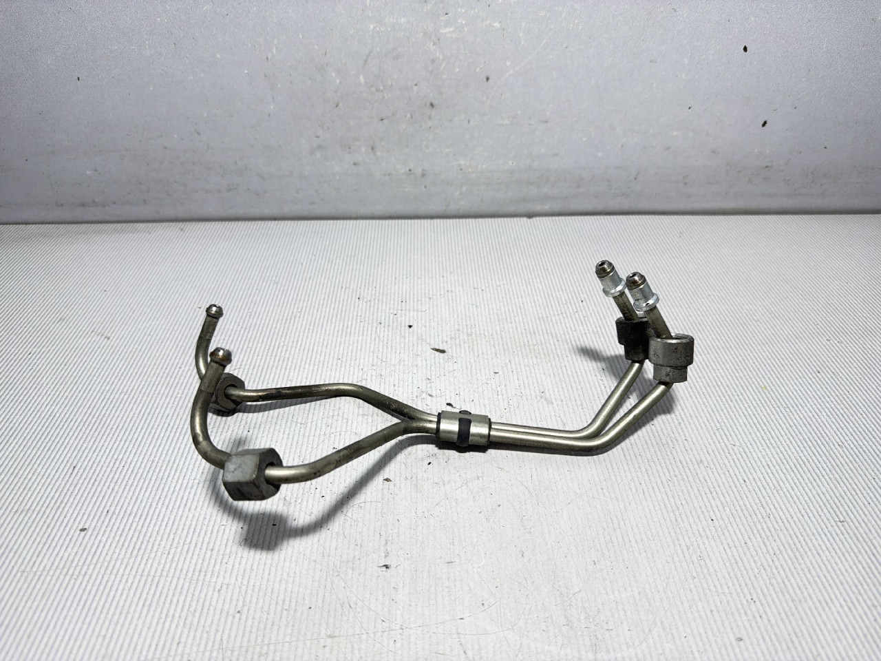 DIJELOVI CRIJEVO VOLVO XC60 > 08-13 2.4