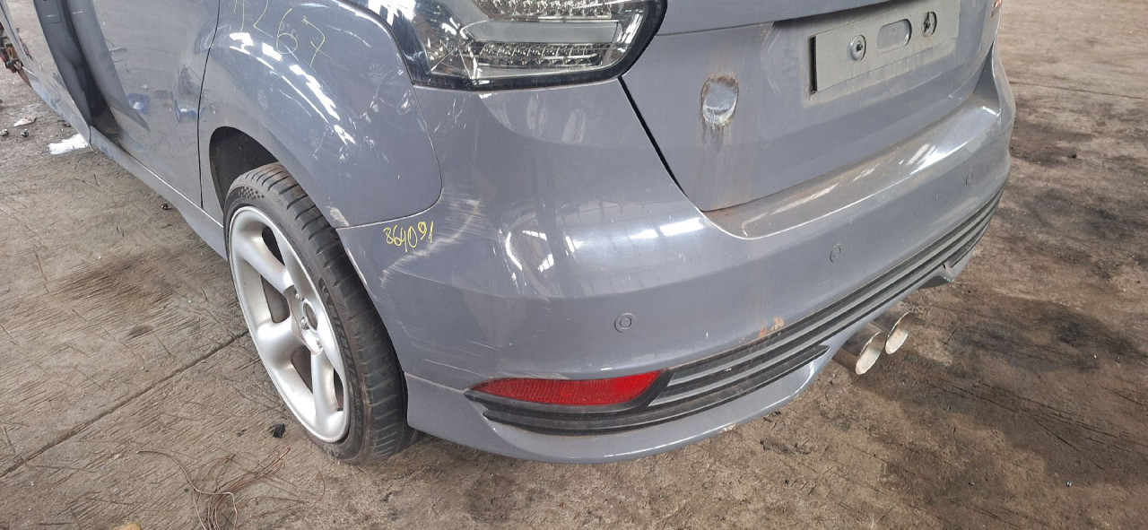 DIJELOVI BRANIK FORD FOCUS > 15-18 2.0 1877243