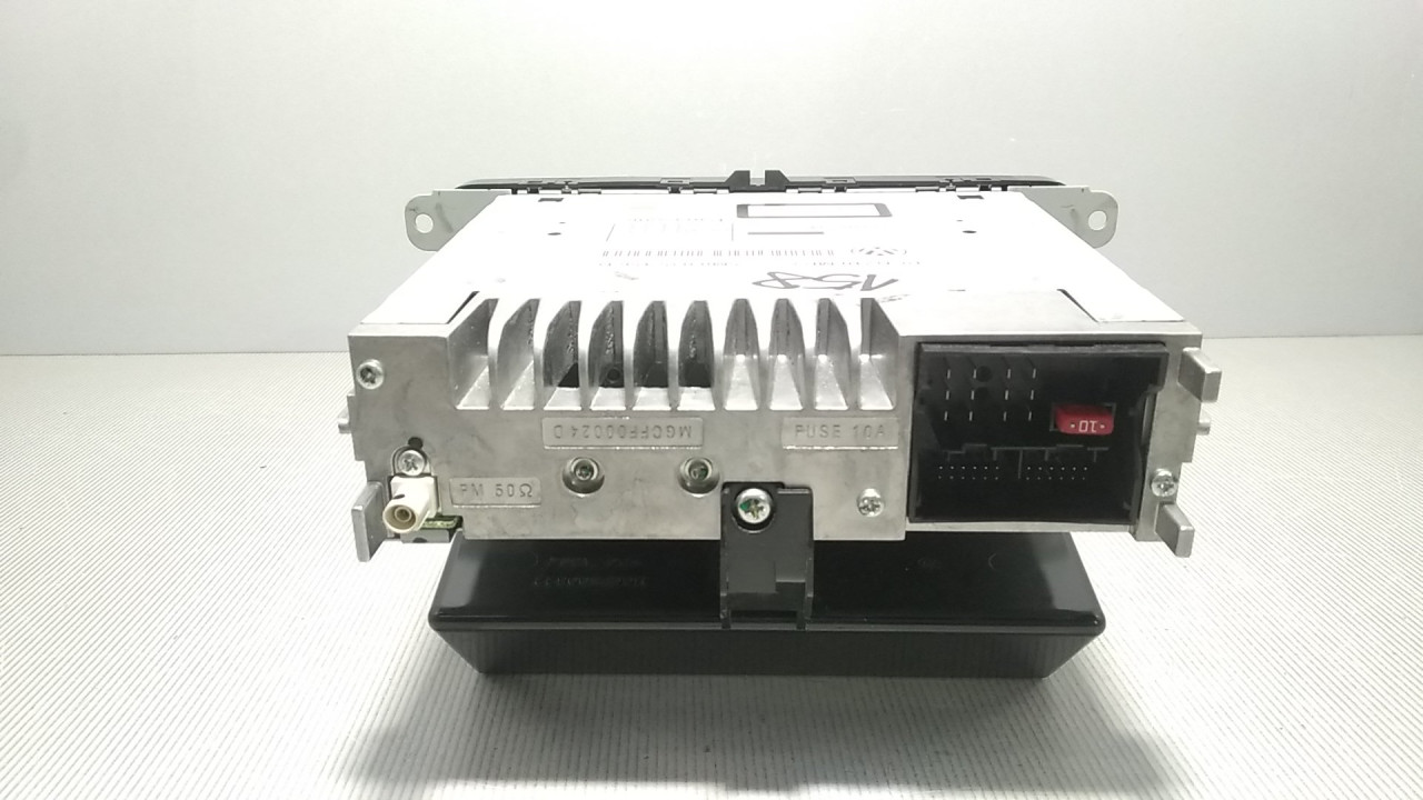 DIJELOVI RADIO VW POLO > 09-14 5M0035156D
