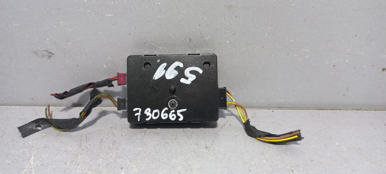 DIJELOVI ANTENA BMW X1 (E84) > 09-15 9181454