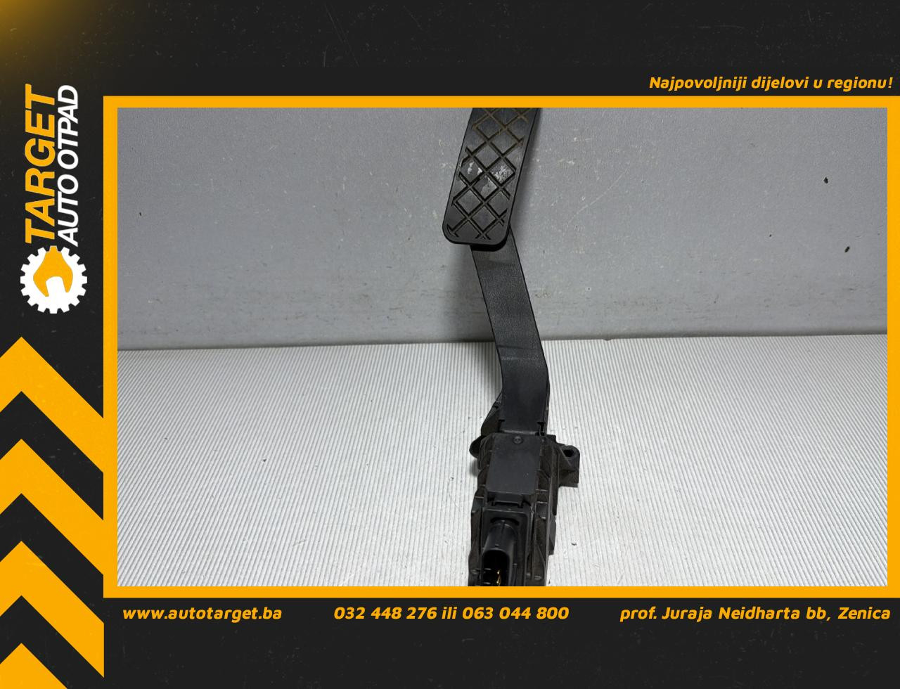 DIJELOVI PAPUCICA GASA VW GOLF 7 > 12-16 2.0 5Q2723503D