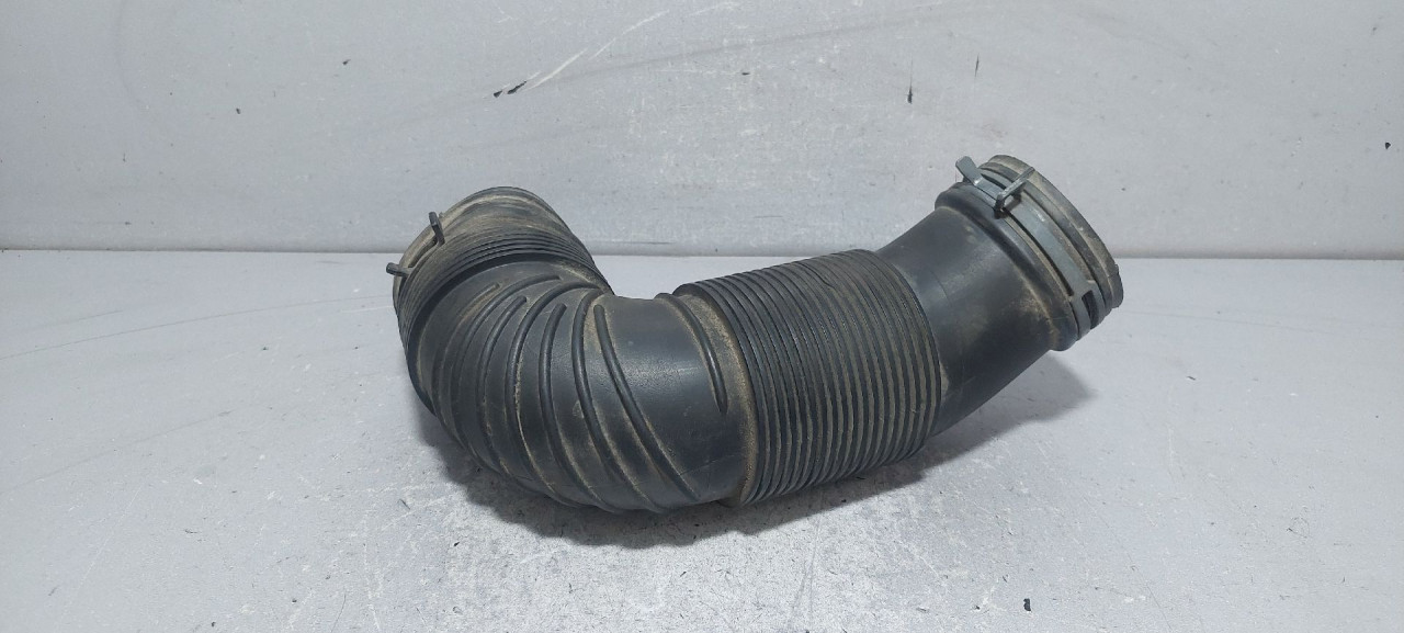 DIJELOVI CRIJEVO VW TIGUAN > 11-15 5N0129684D