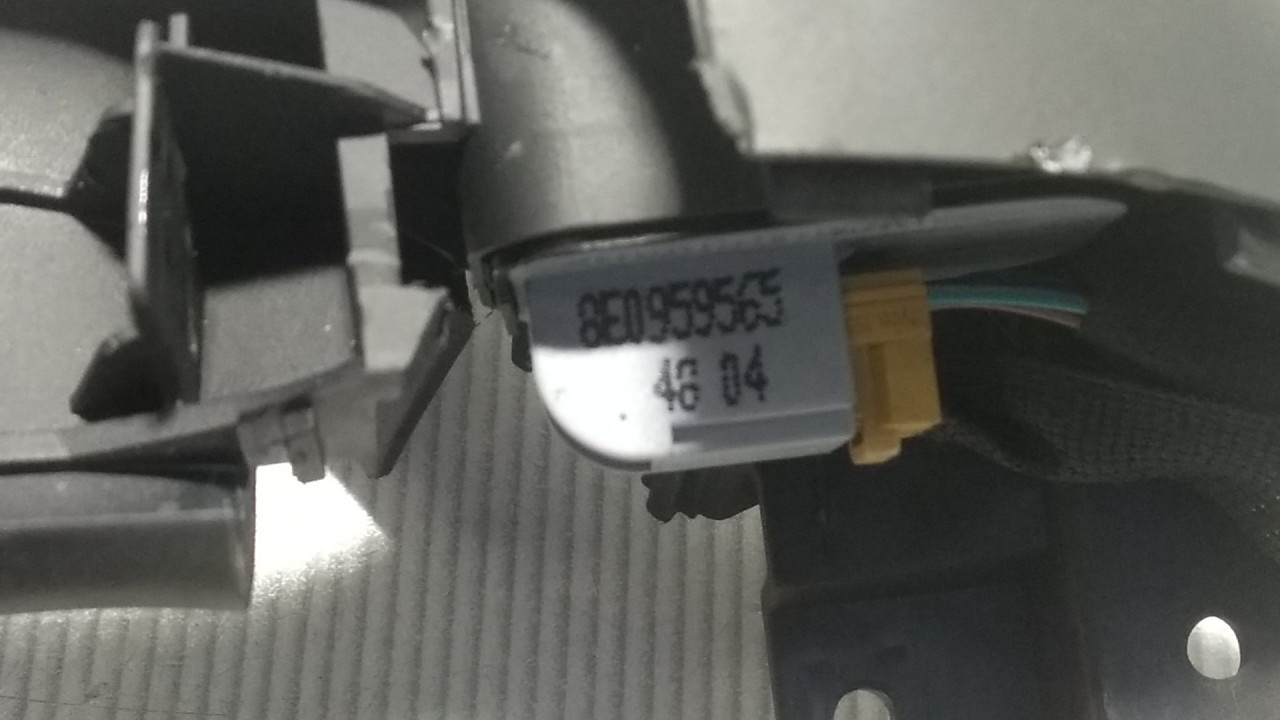 DIJELOVI PREKIDAC AUDI A6 > 04-08 8E0959565