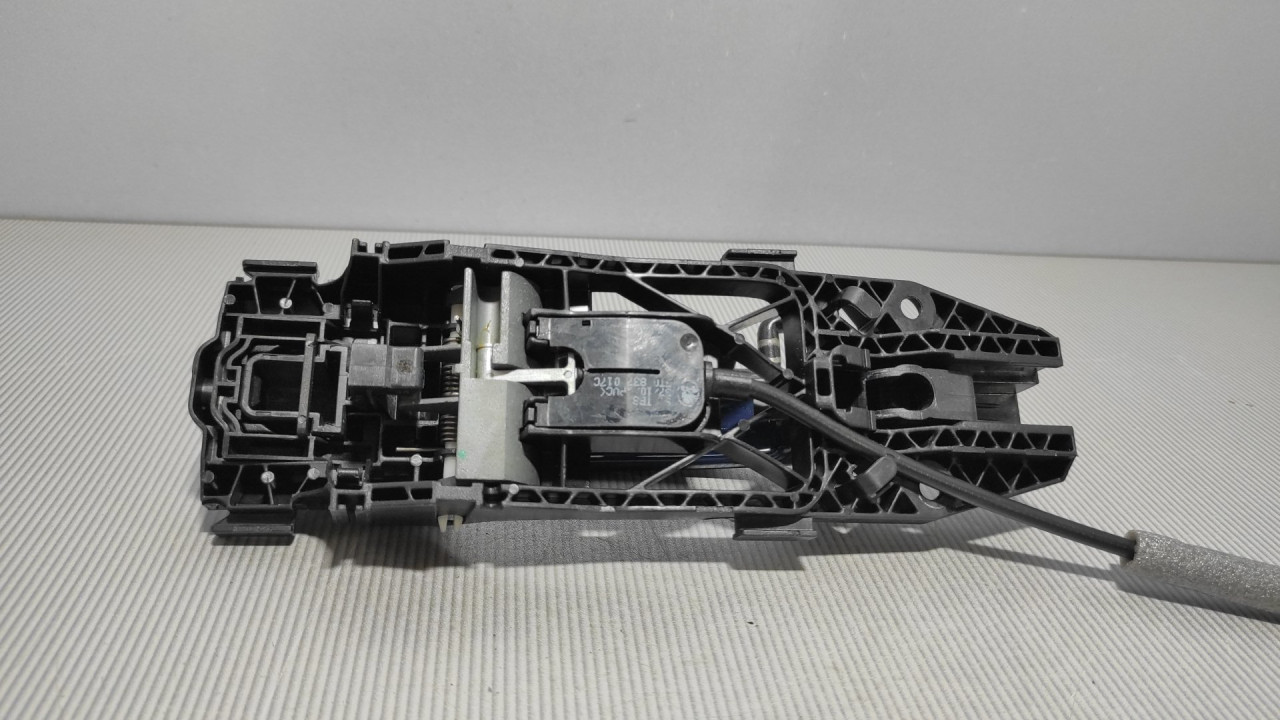 RUCKA VRATA SKODA FABIA > 07-10 5N0839885H