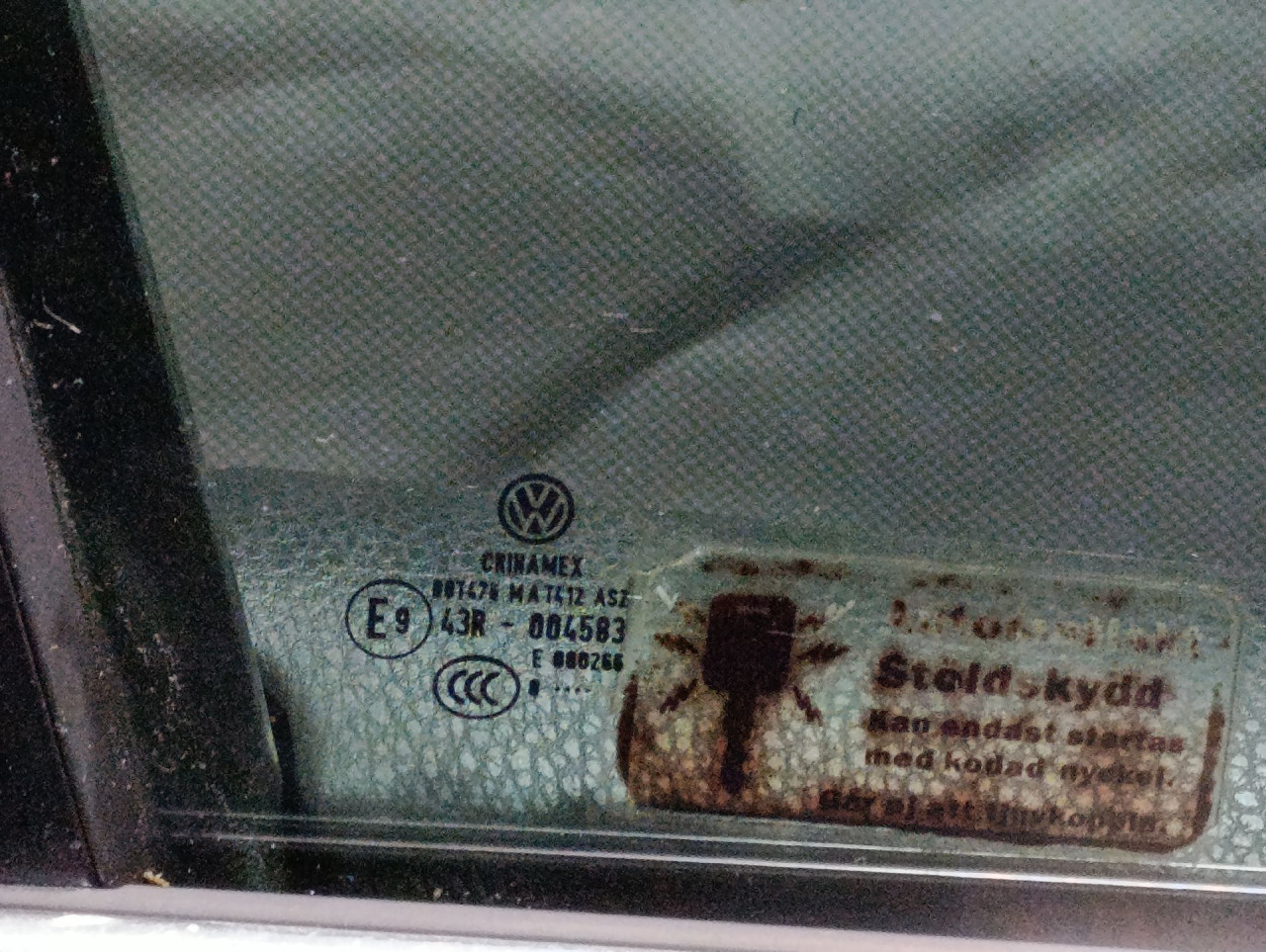 DIJELOVI STAKLO VW GOLF 6 SW > 09-13