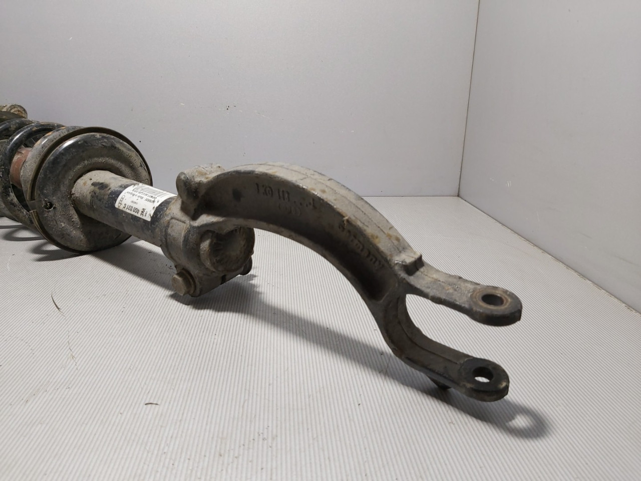 DIJELOVI AMORTIZER AUDI A6 4G > 11-14 4G0031C