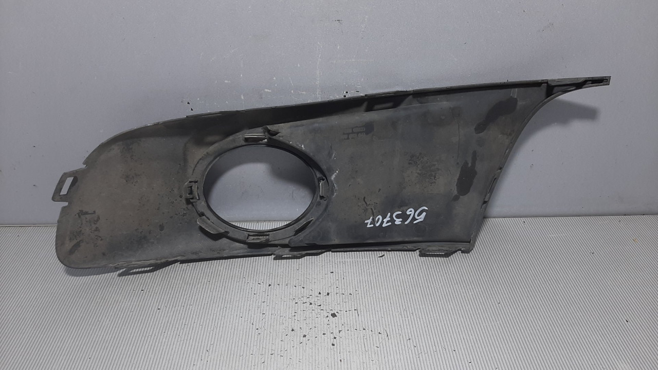 PLASTIKA BRANIKA VW CADDY > 10-15 1T0853666T