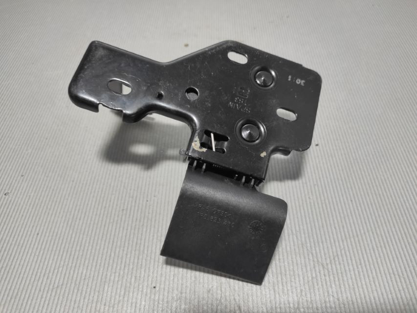 DIJELOVI BRAVA HAUBE SEAT LEON > 09-12 1P0823480