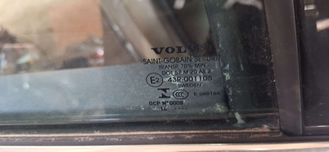 DIJELOVI STAKLO VOLVO S60/V60 > 14 - 19 2.0