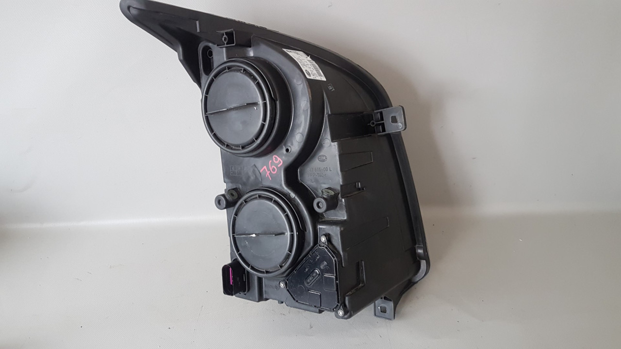 DIJELOVI FAR VW CRAFTER > 05-11 2E1941005