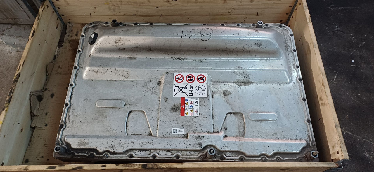 DIJELOVI BATERIJA AUDI A3 (8Y) > 20 -  3Q0804841E