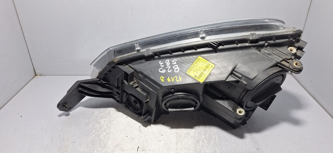 DIJELOVI FAR SKODA YETI > 13- 5L2941016D