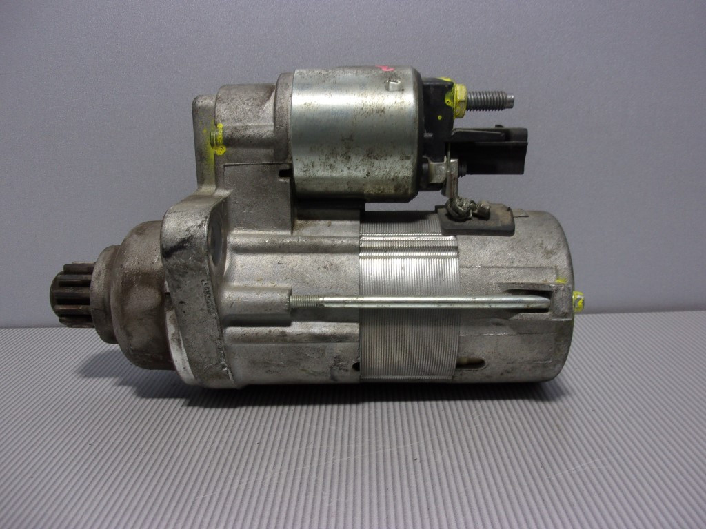 DIJELOVI ALNASER VW GOLF 5 > 03-08 0AM911023L