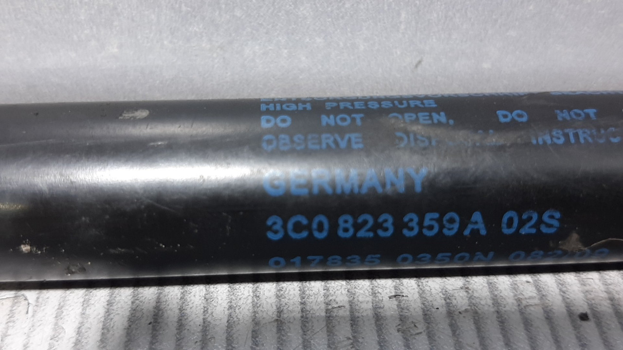 AMORTIZER HAUBE VW PASSAT B6 > 05-10 3C0823359A