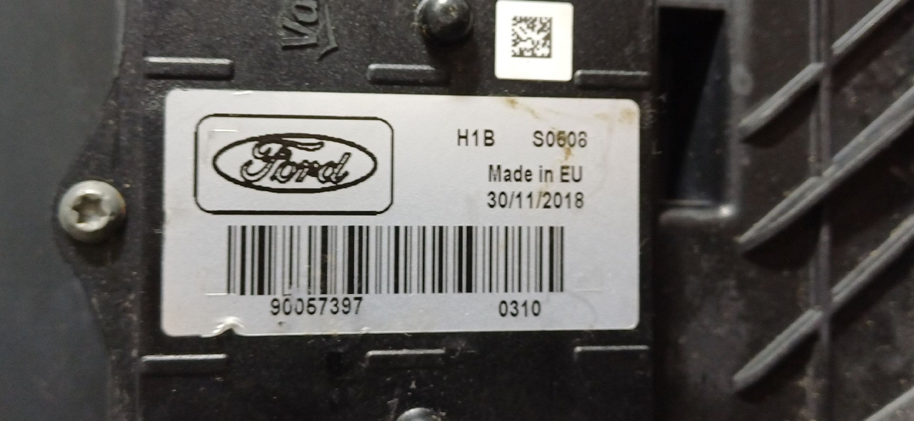 DIJELOVI BALAST FARA FORD S-MAX > 15-23 90057397