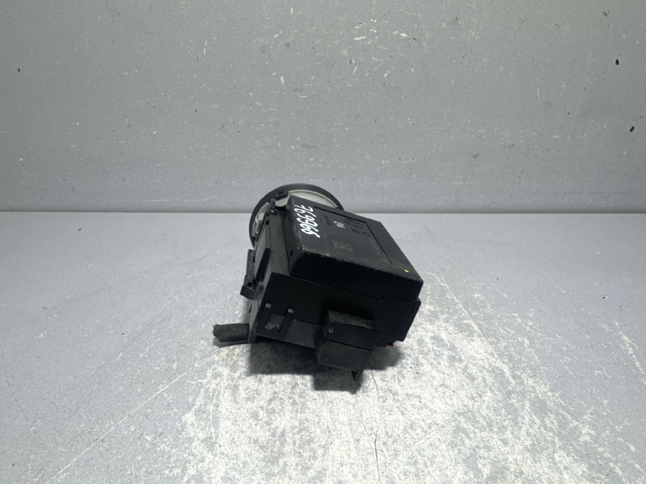 BRAVA PALJENJA VW PASSAT B6 > 05-10 3C0905843Q