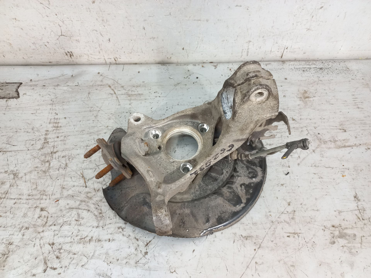 DIJELOVI GLAVCINA VW PASSAT B8 > 14- 5Q0407285C