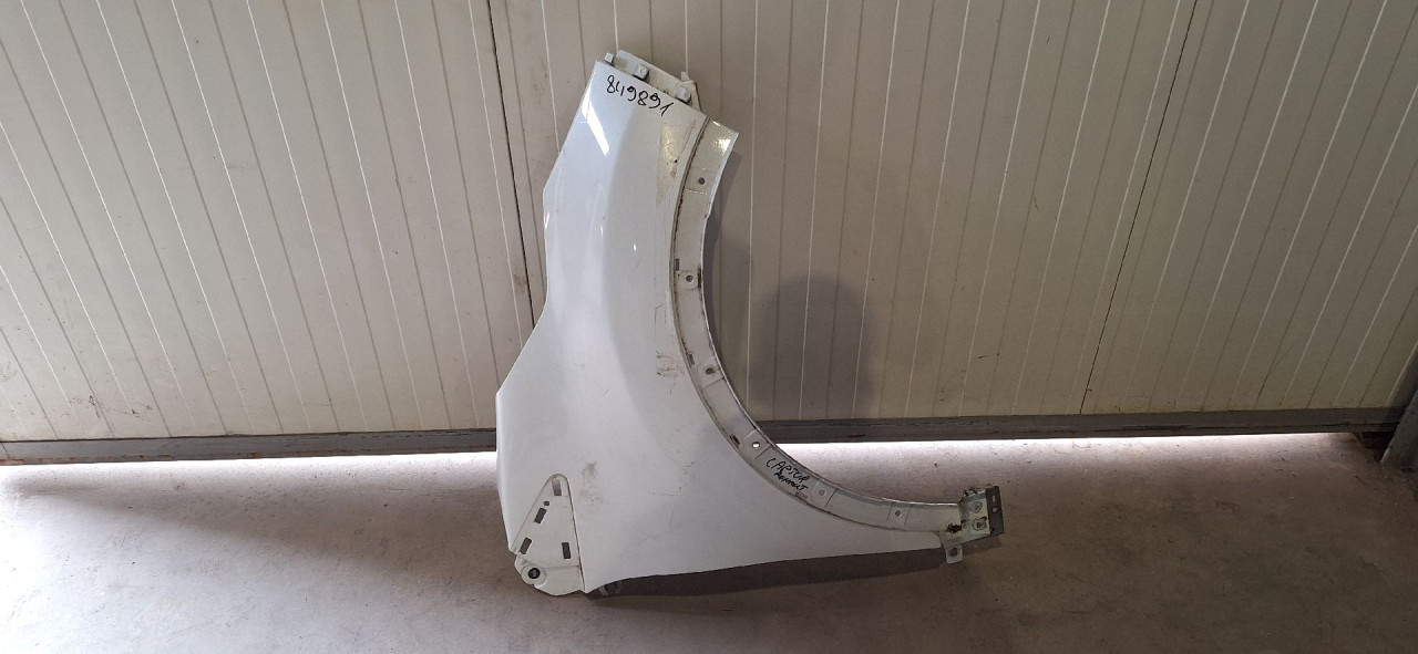 DIJELOVI BLATOBRAN RENAULT CAPTUR > 13-17 631001642R