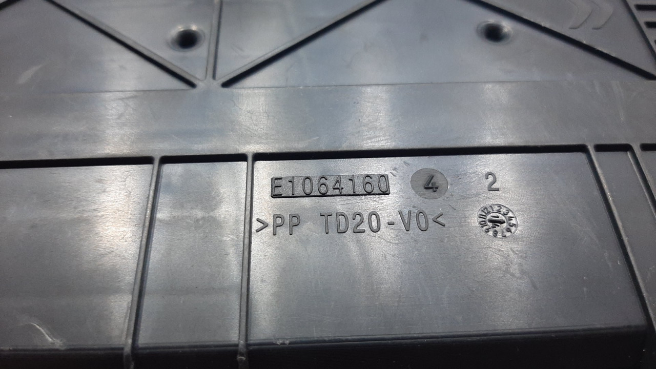 ELEKTRONIKA MODUL PEUGEOT 208 > 15-19 E1064160