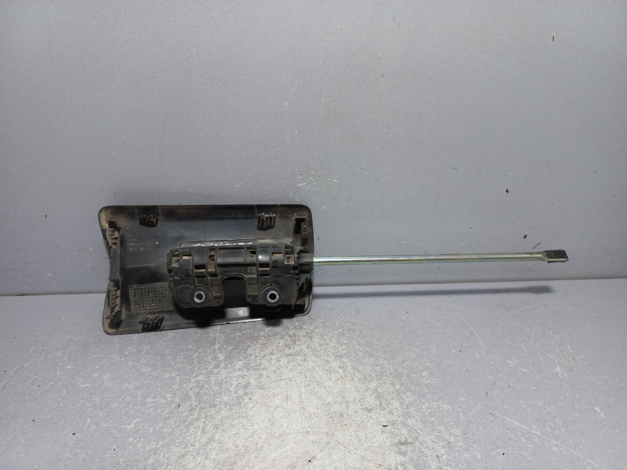 UNUTRASNJA RUCKA VRATA VW CADDY > 10-15 7H0843641D