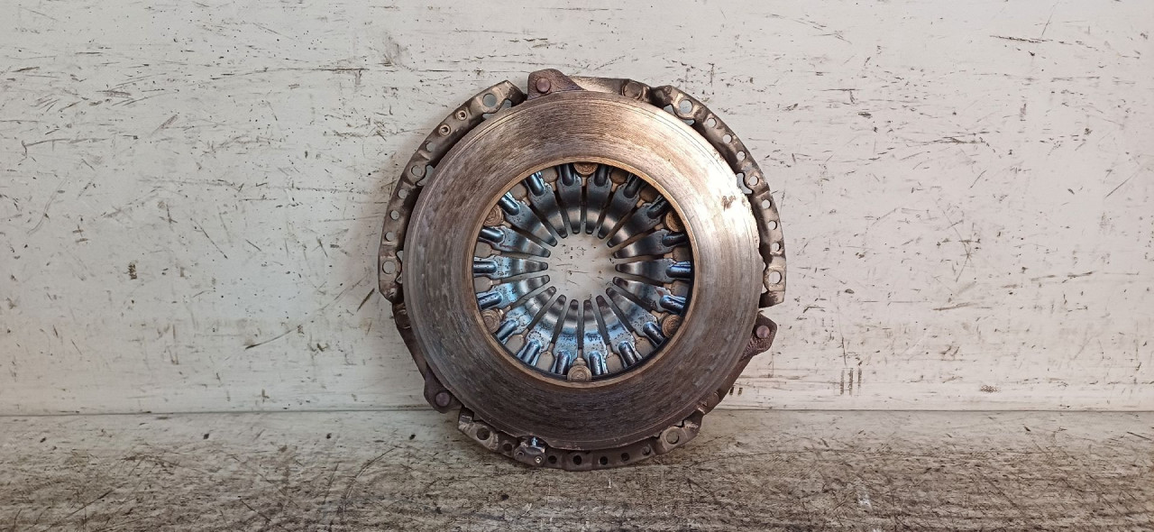 DIJELOVI KORPA OPEL ASTRA J > 12-15 55581284