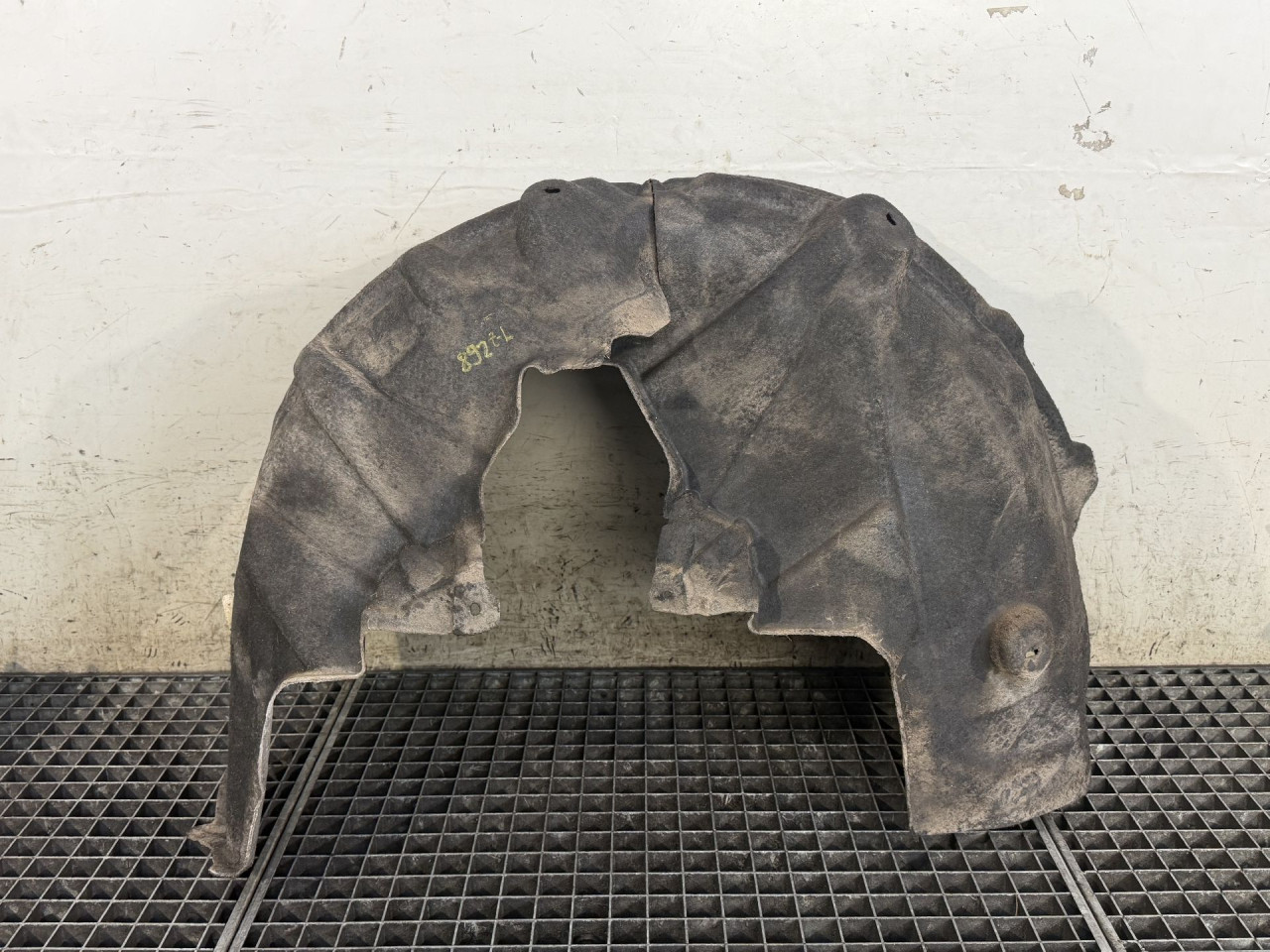 DIJELOVI UNUTRASNJI BLATOBRAN VOLVO XC90 > 19- 2.0 32392137