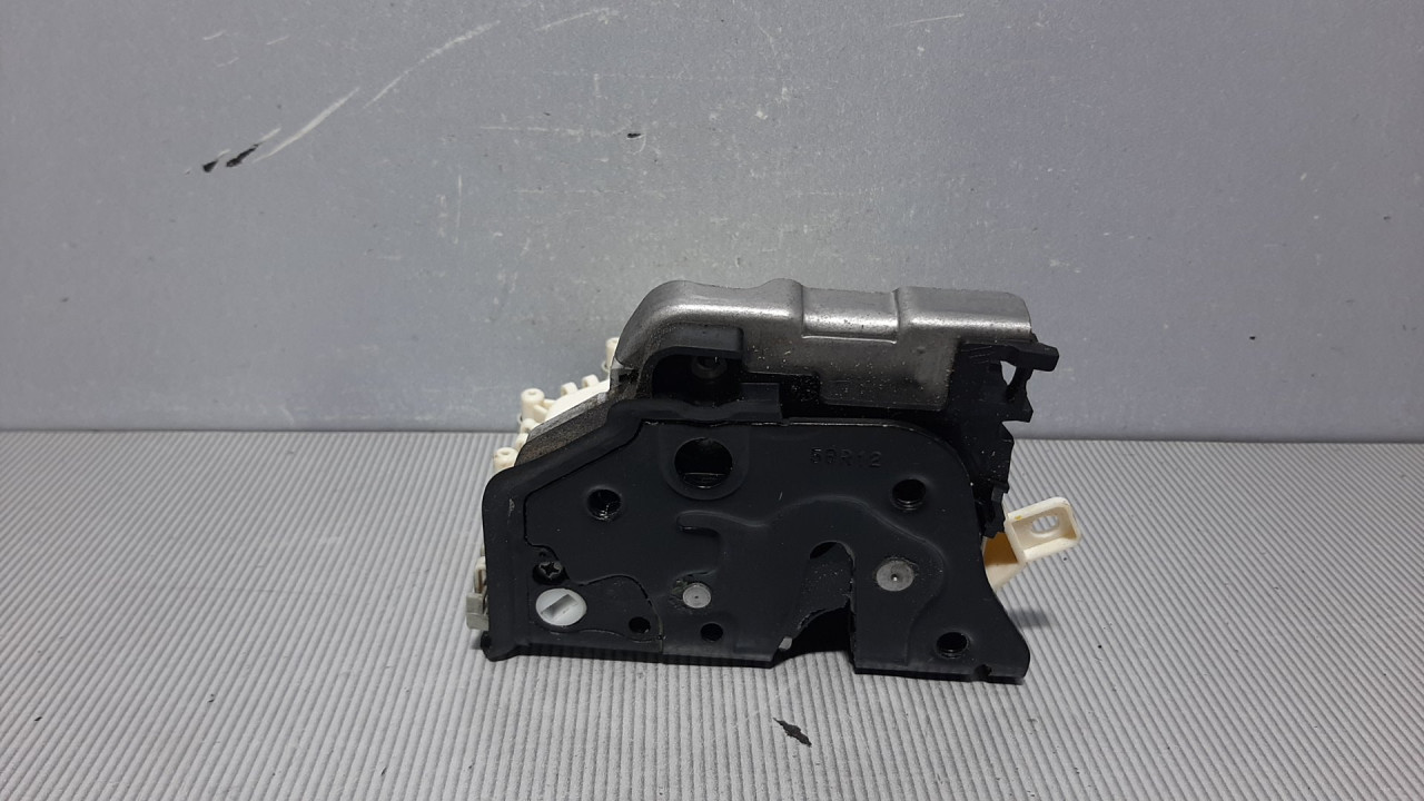 BRAVA VRATA AUDI A4 (B8) > 12-15 8J1837016C