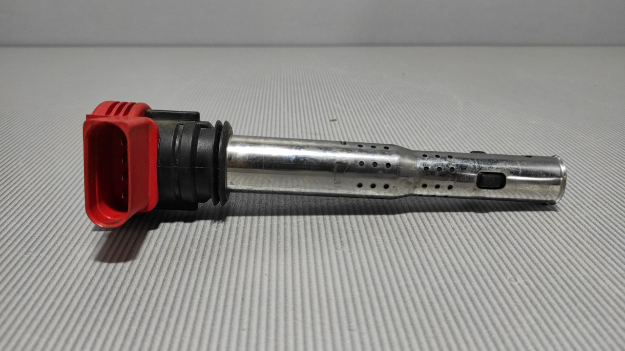 DIJELOVI BOMBINA AUDI Q7 > 09-15 06E905115E