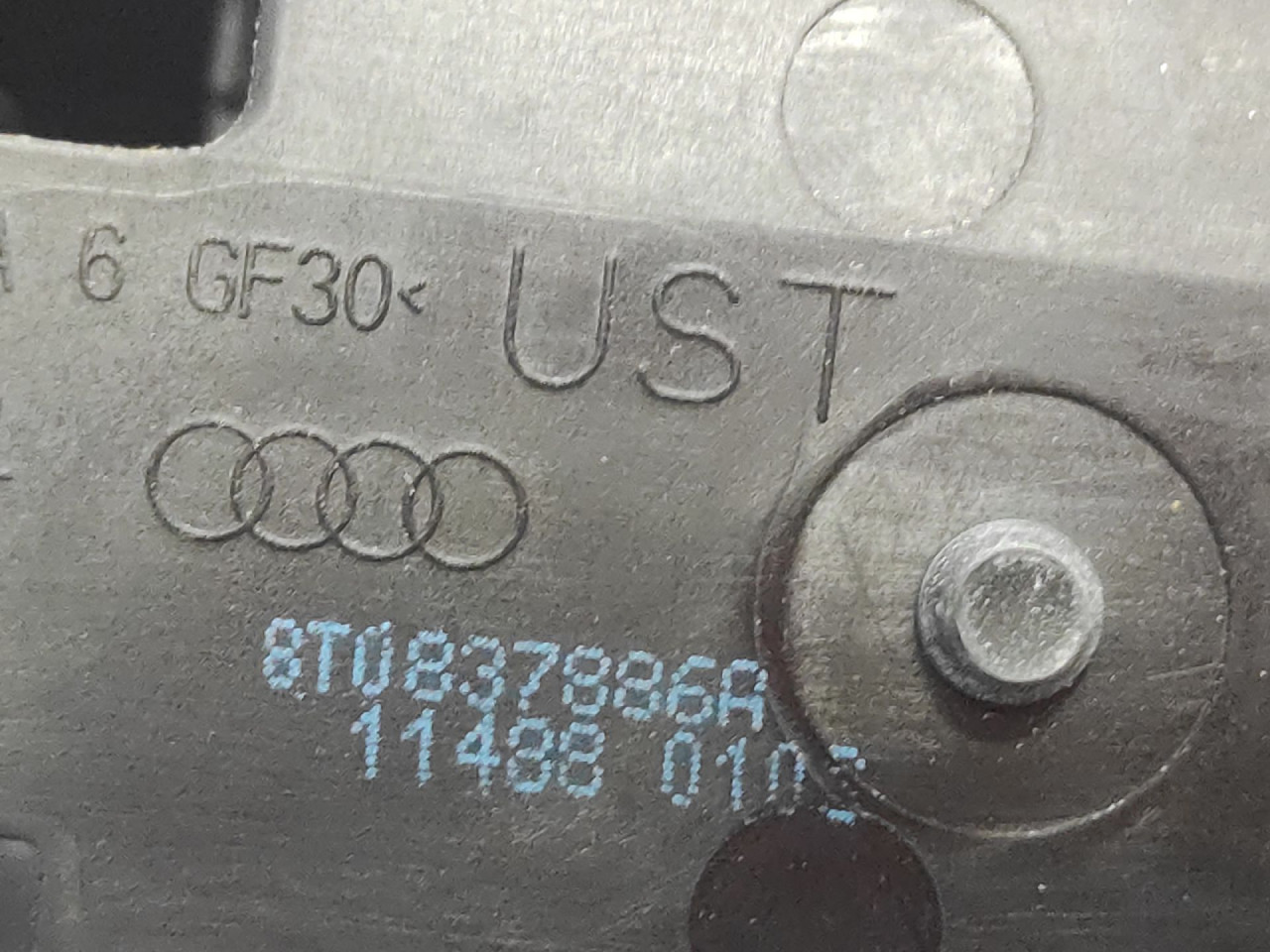 RUCKA VRATA AUDI A4 (B8) > 07-11 8T0837886A